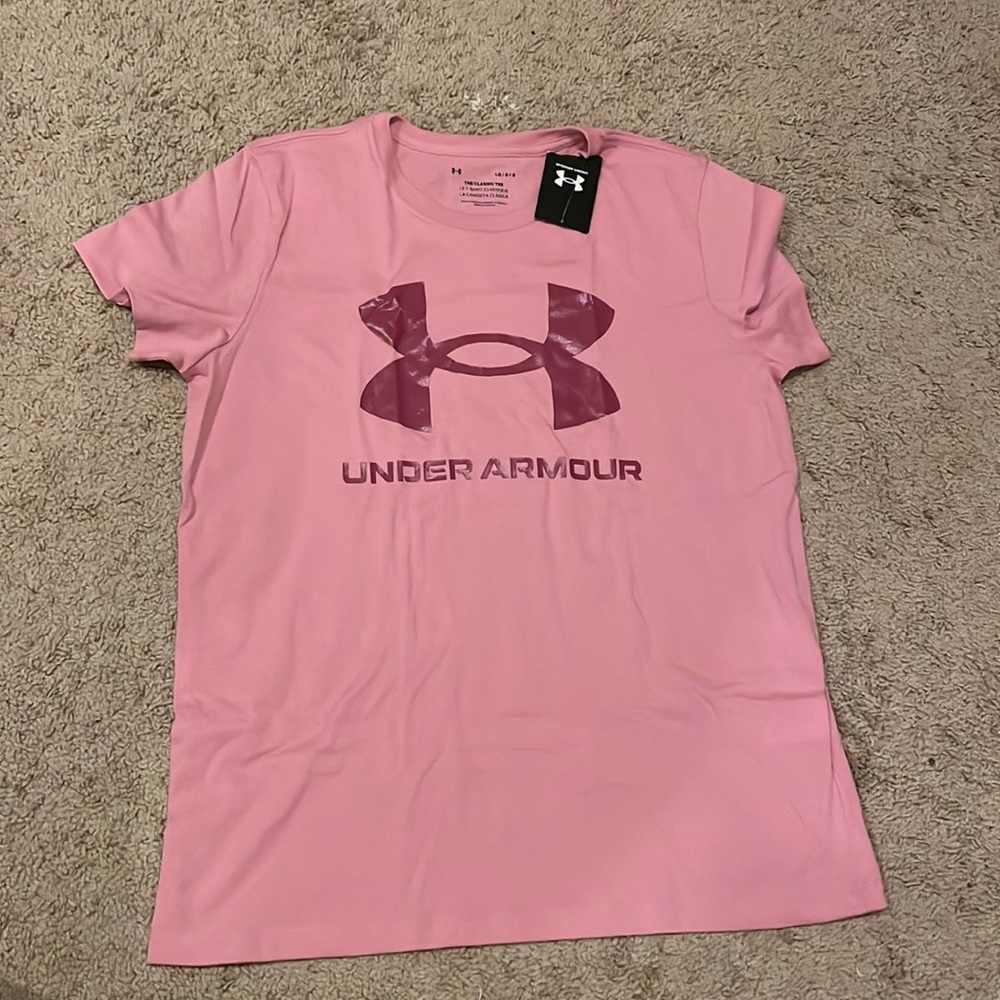 Under Armour tee